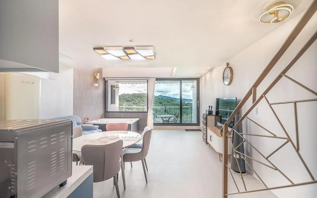 Ganghwa Maris Spa Pension Incheon Guest house