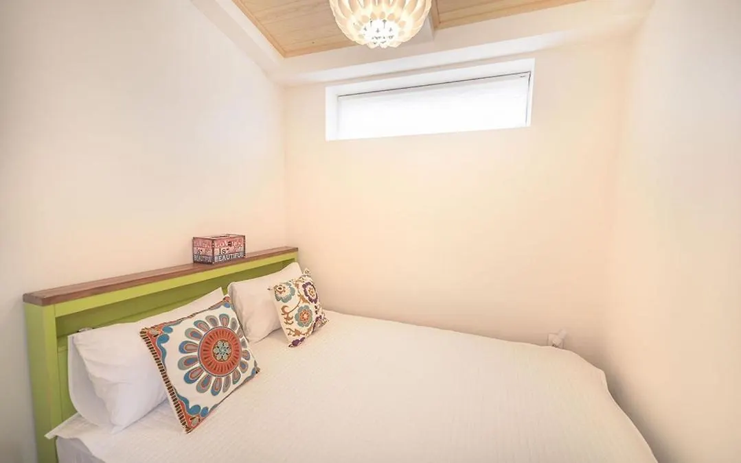 Ganghwa Maris Spa Pension Incheon 4*,