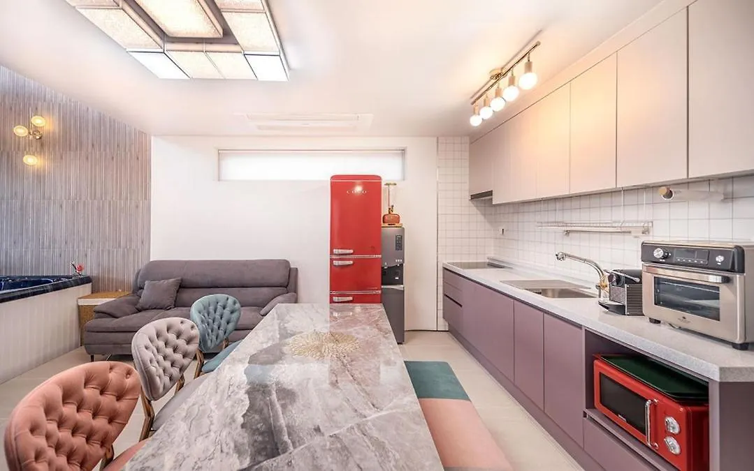 Ganghwa Maris Spa Pension Incheon Guest house