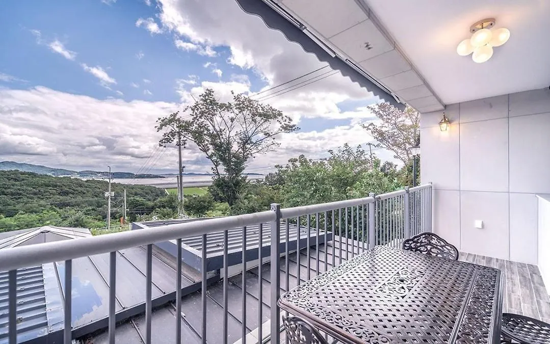 Ganghwa Maris Spa Pension Incheon