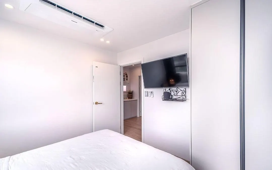 Ganghwa Maris Spa Pension Incheon Guest house