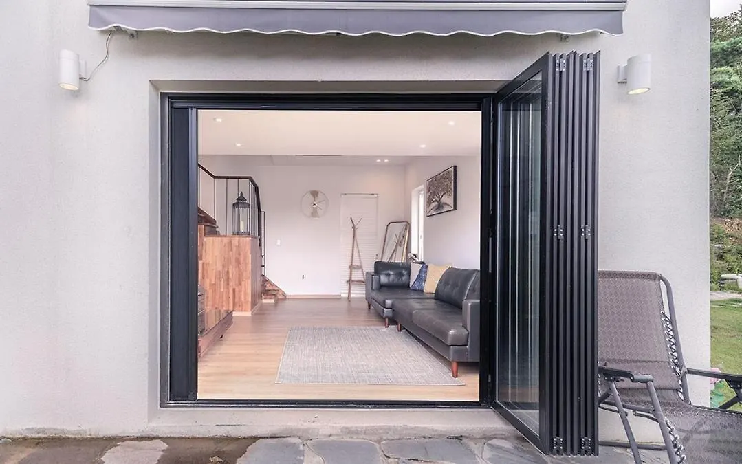 Ganghwa Maris Spa Pension Incheon Guest house