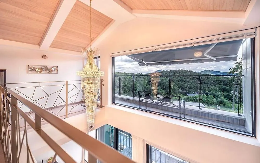Ganghwa Maris Spa Pension Incheon 4*,