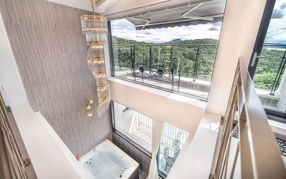 Ganghwa Maris Spa Pension Incheon Guest house