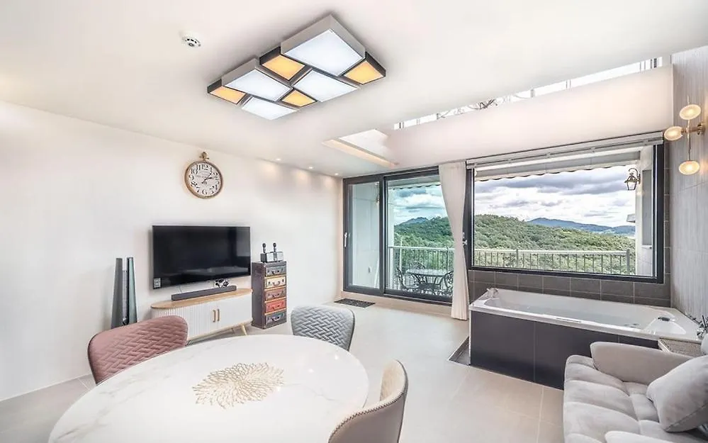 Ganghwa Maris Spa Pension Incheon