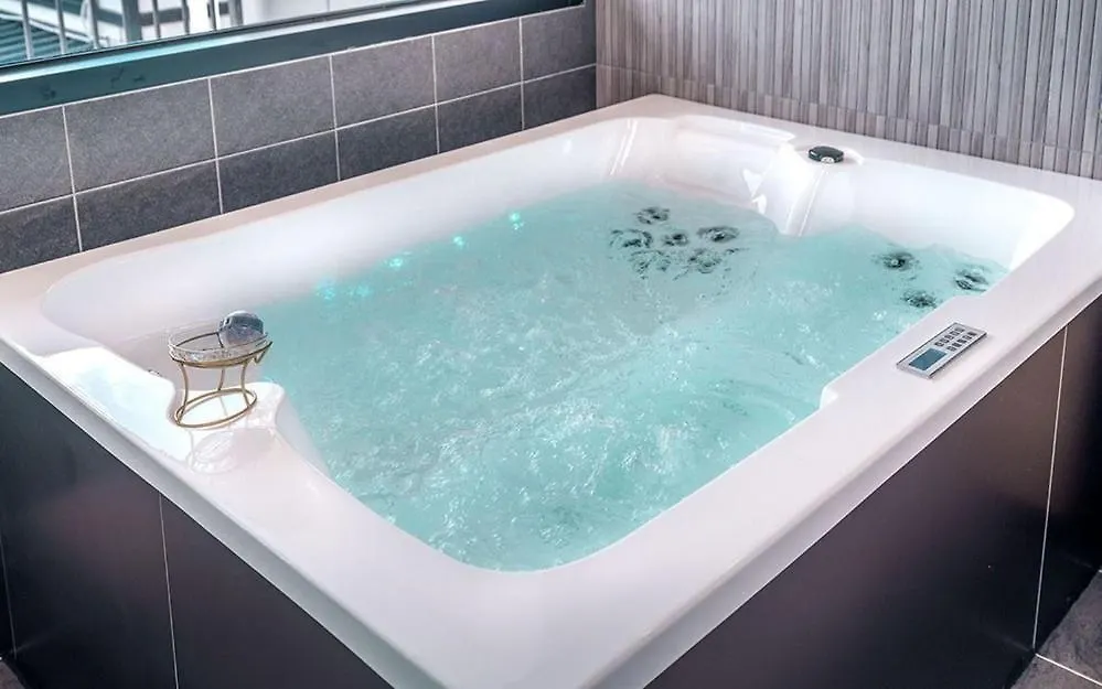 Ganghwa Maris Spa Pension Incheon South Korea