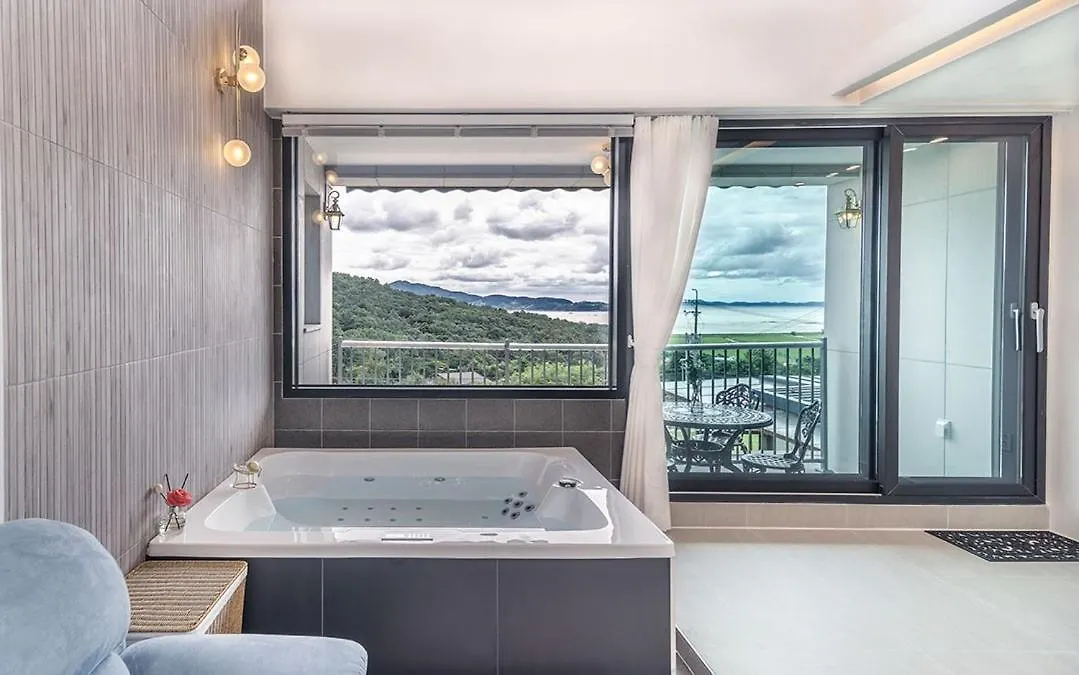 **** Guest house Ganghwa Maris Spa Pension Incheon South Korea