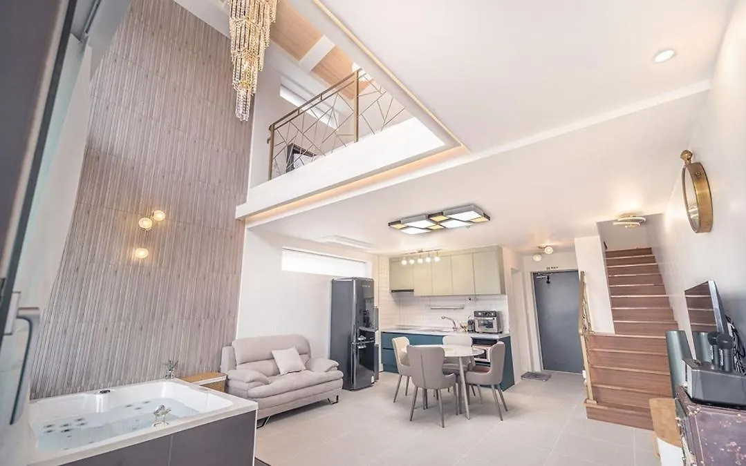 Ganghwa Maris Spa Pension Incheon Guest house