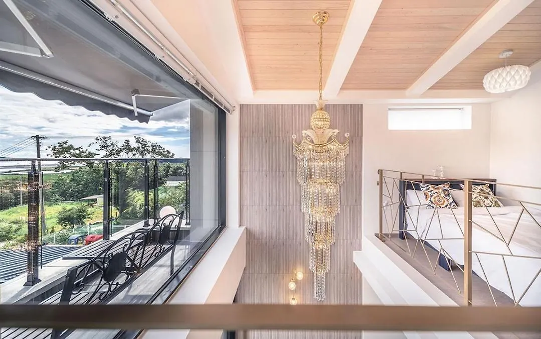 Ganghwa Maris Spa Pension Incheon 4*,