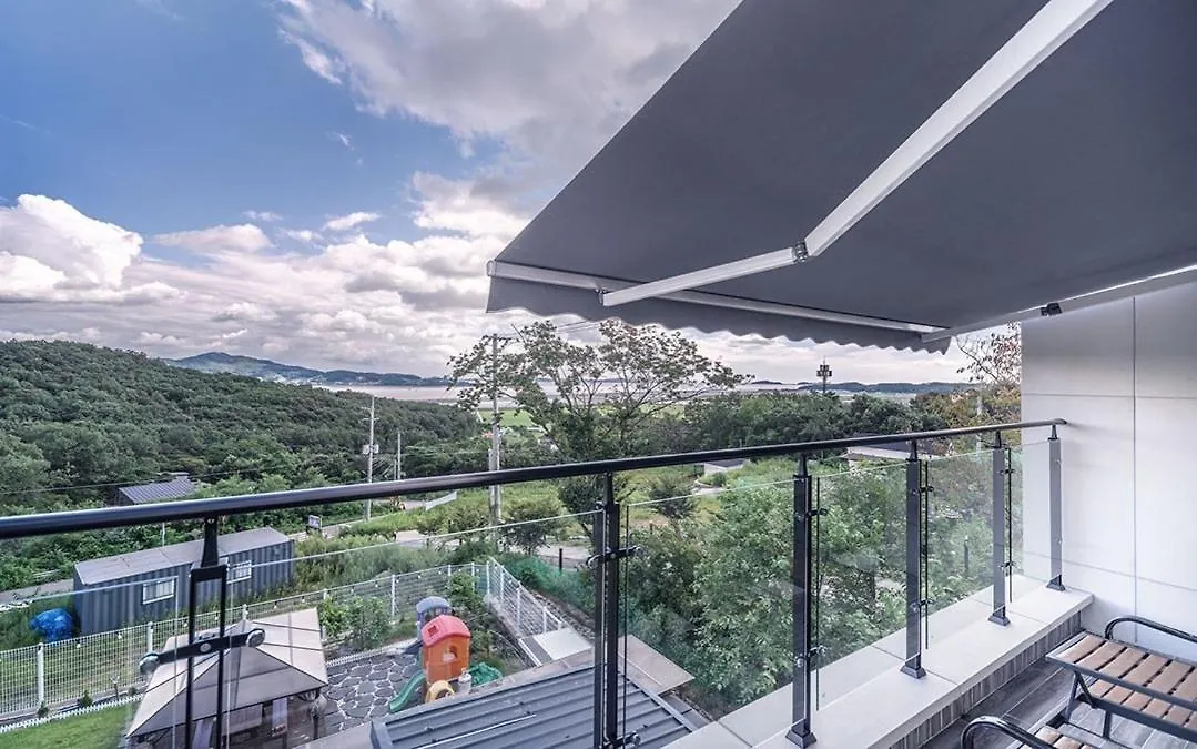 Ganghwa Maris Spa Pension Incheon