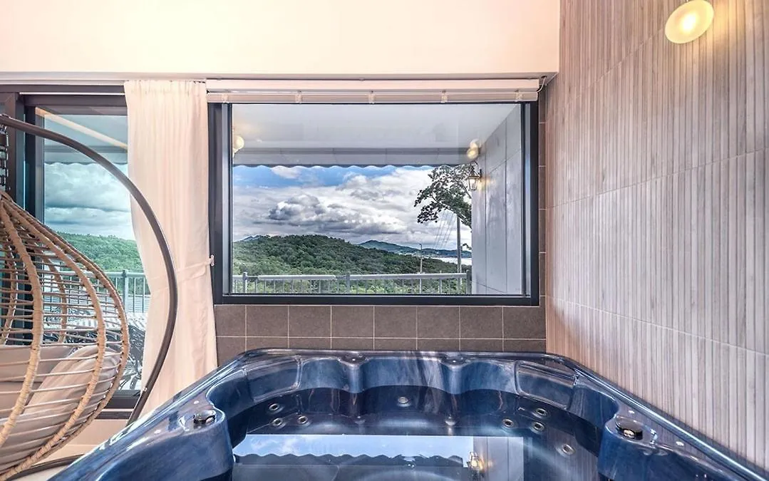 Ganghwa Maris Spa Pension Incheon Guest house