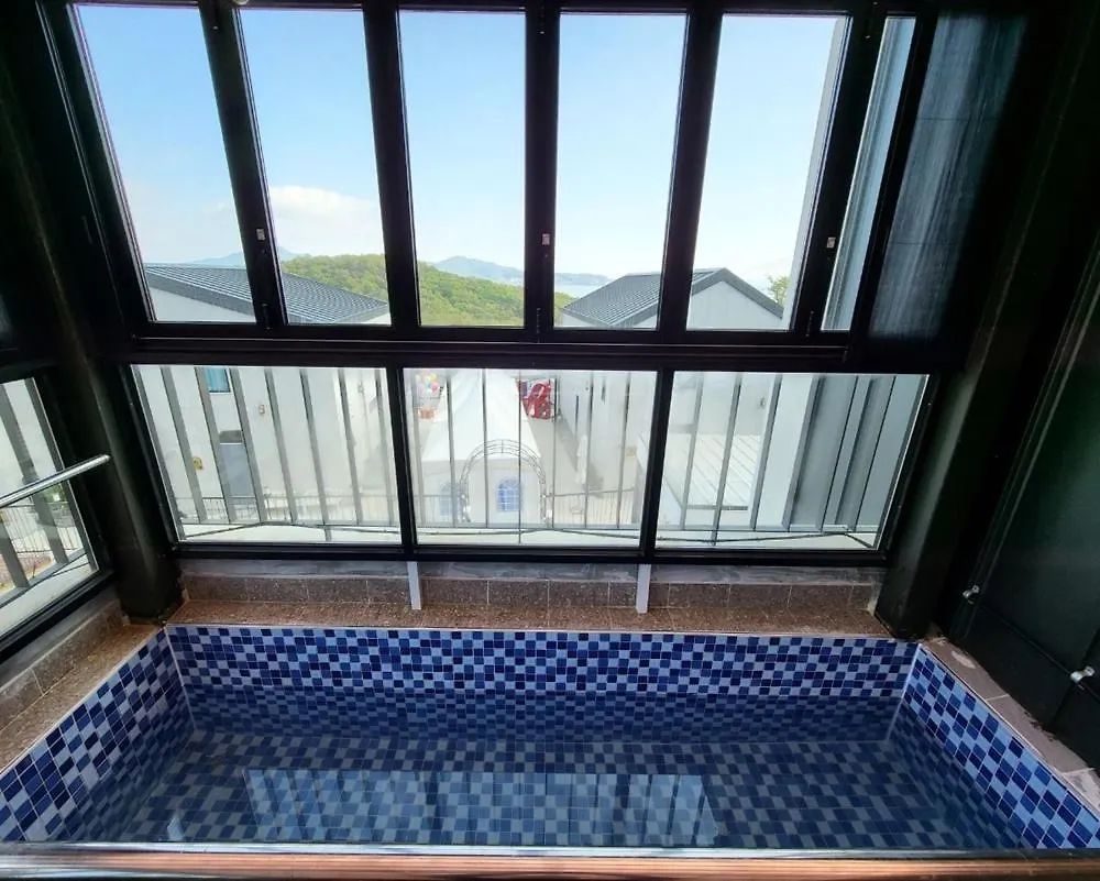 Guest house Ganghwa Maris Spa Pension Incheon